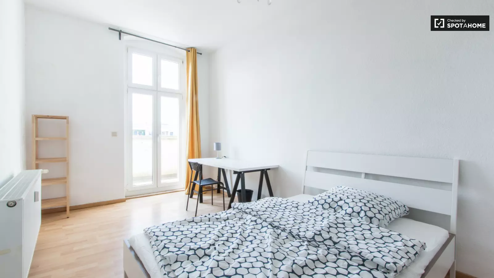 Wohnung Rhinstraße in Berlin