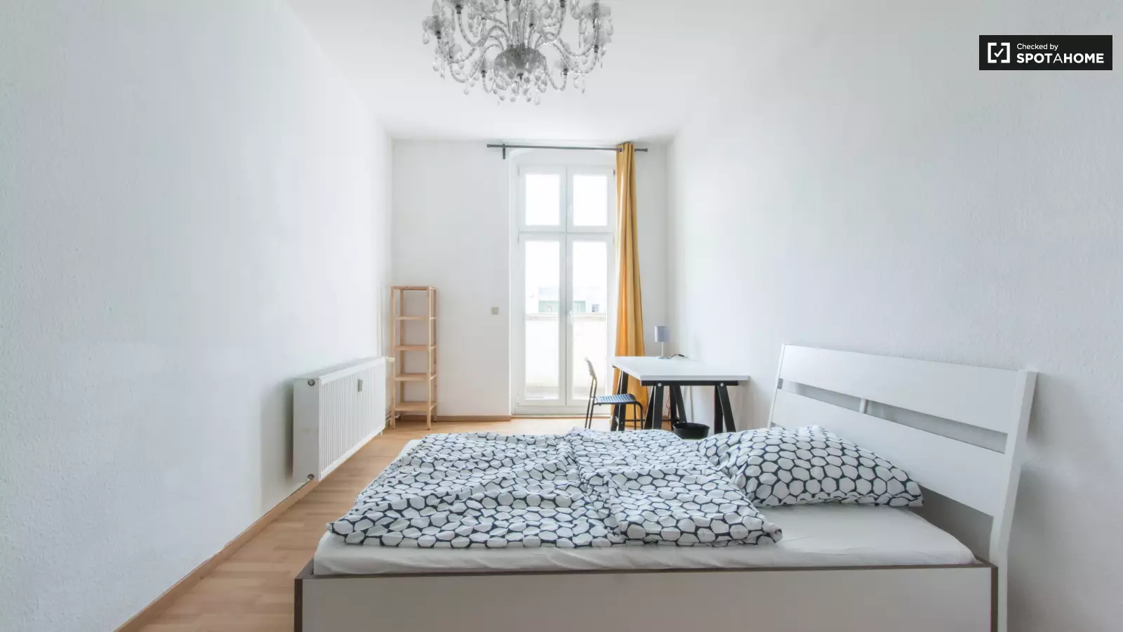 Wohnung Rhinstraße in Berlin