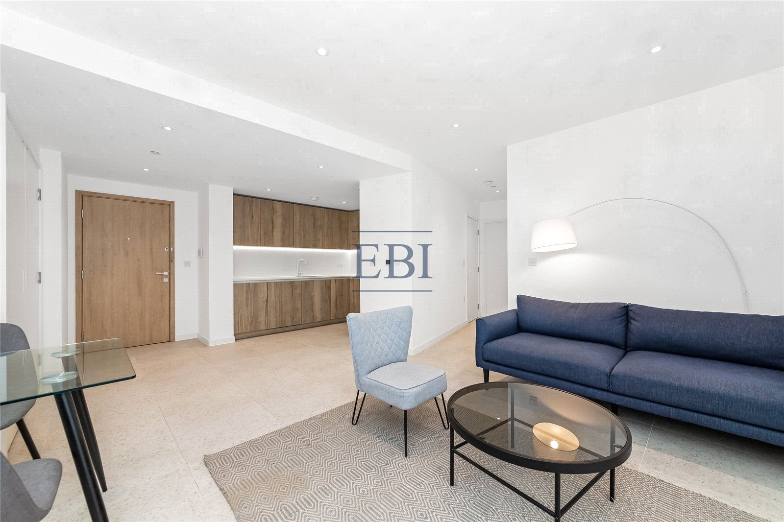 Flat Milward Street in Greater London