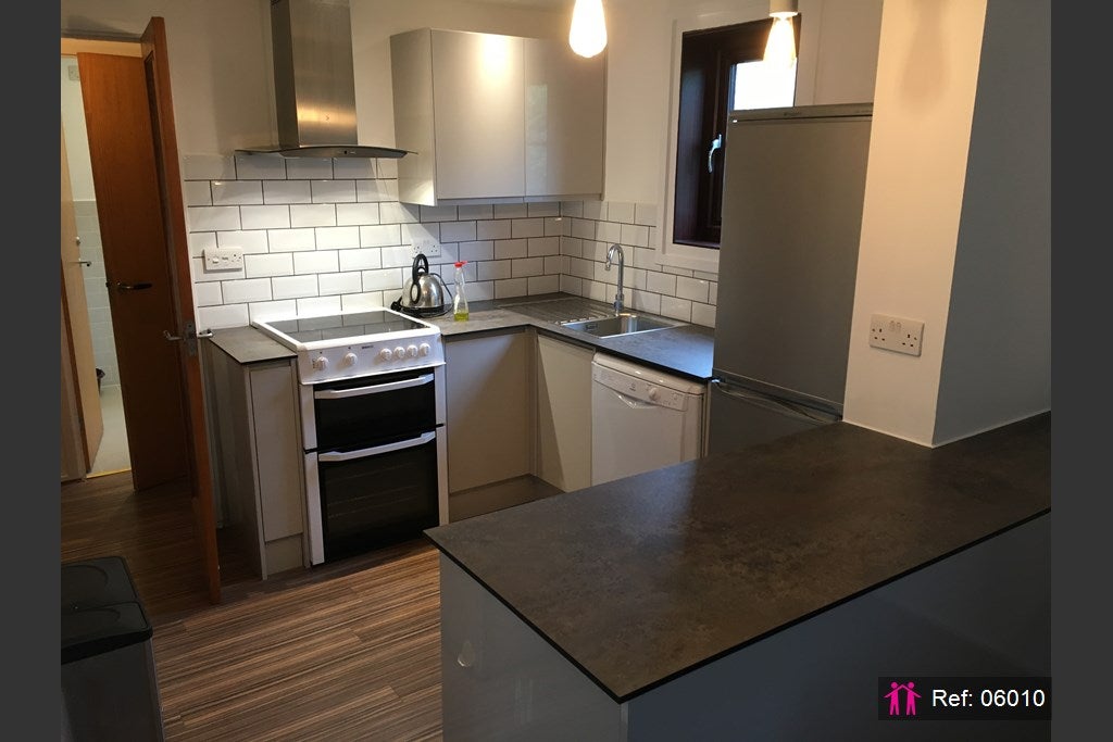 Flat Foxwell Street in Greater London