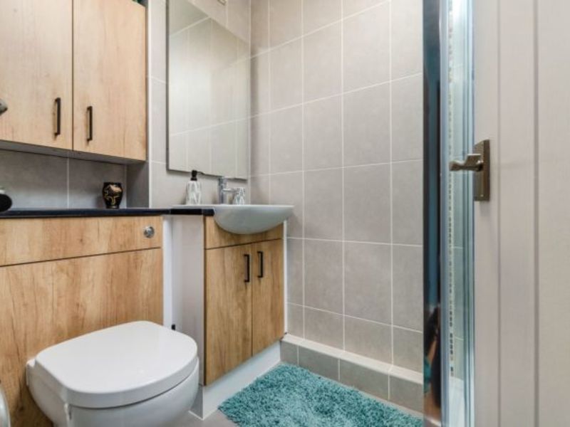 Flat Ranelagh Road in Reigate and Banstead