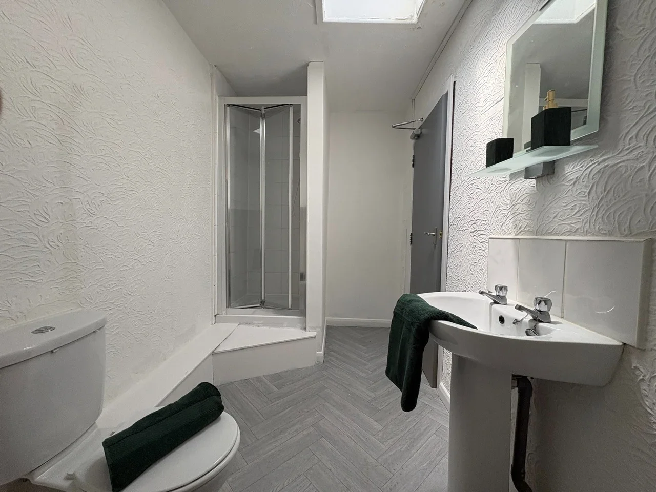 Room Palatine Road in Blackpool