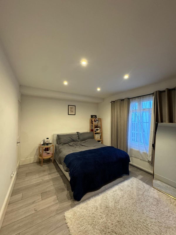 Flat Shirland Road in City of Westminster