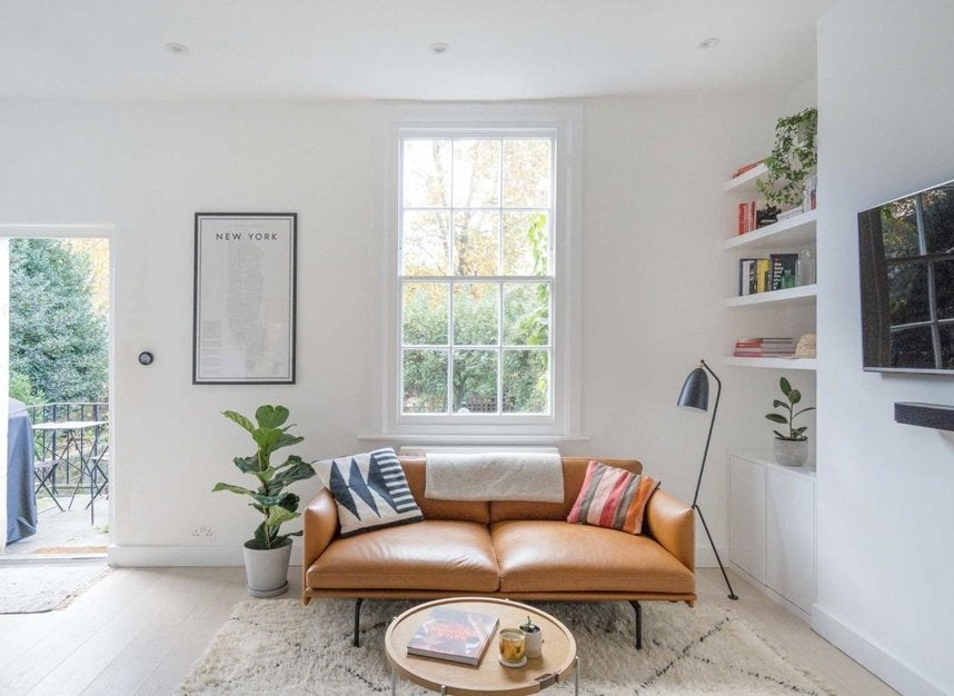 Flat Middleton Road in Greater London