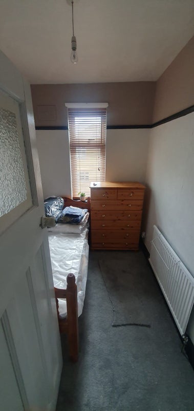 Room Devonshire Road in Greater London