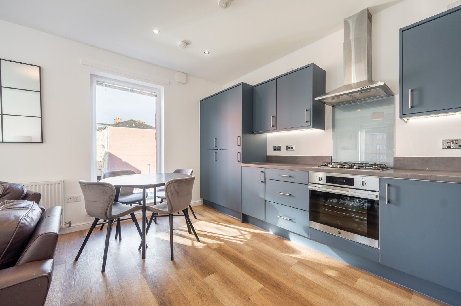 Flat Greenholme Street in Glasgow