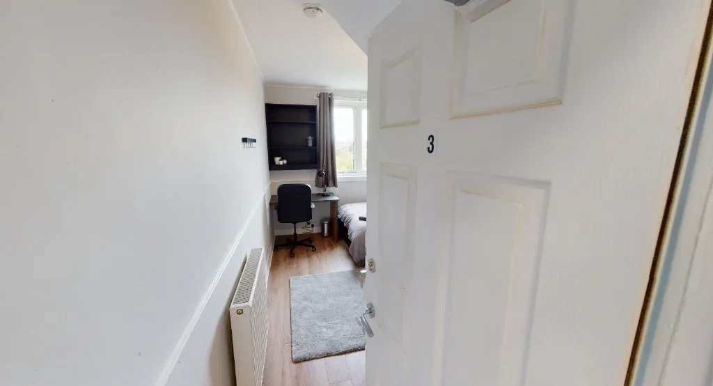 Room Garthdee Crescent in Aberdeen City
