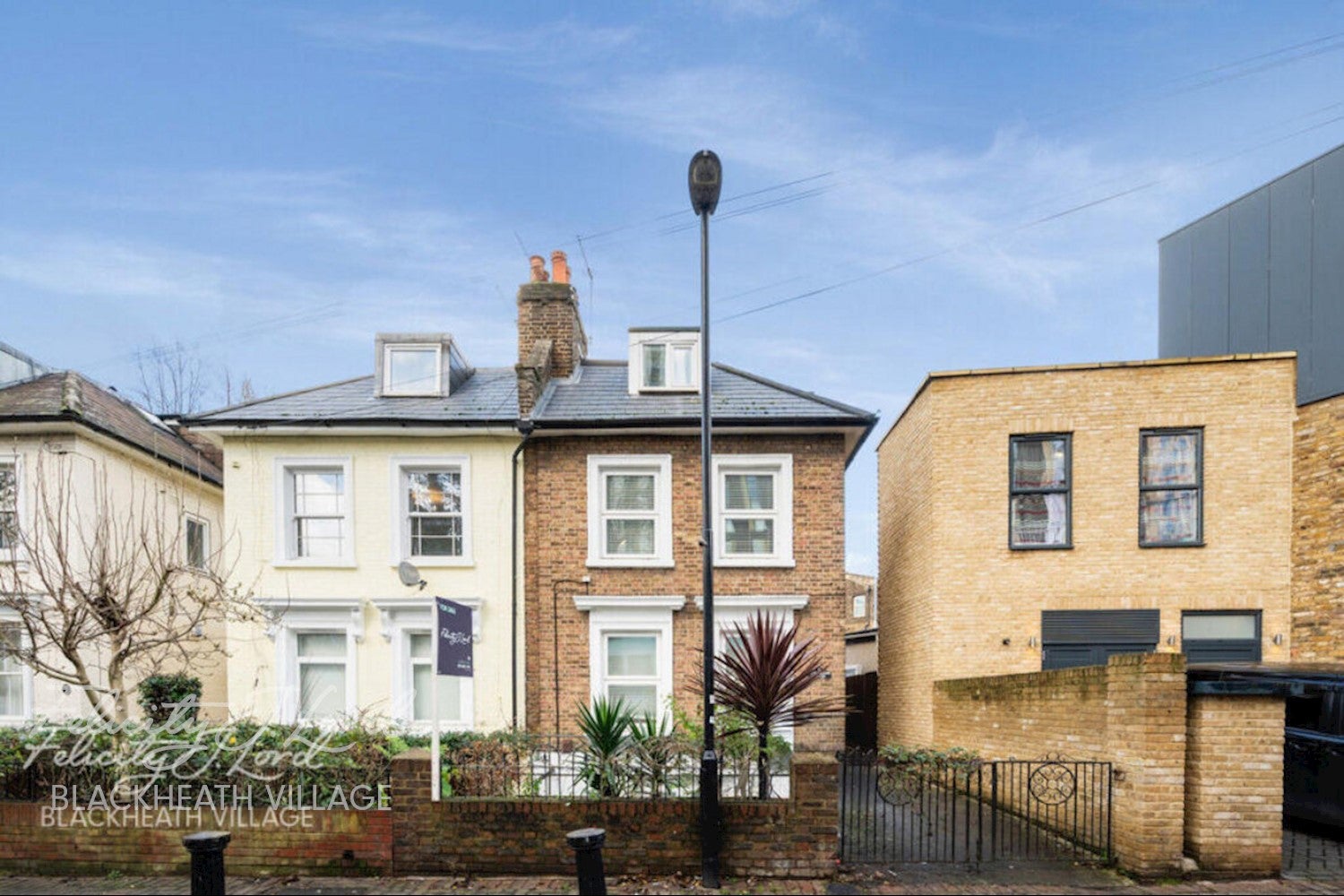 House Silk Mills Path in Greater London