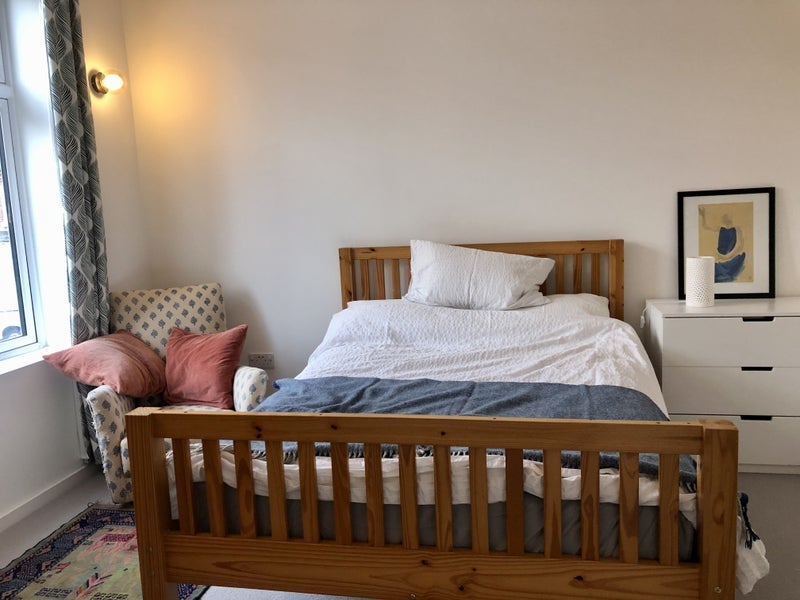 Room Highbury Road in Birmingham