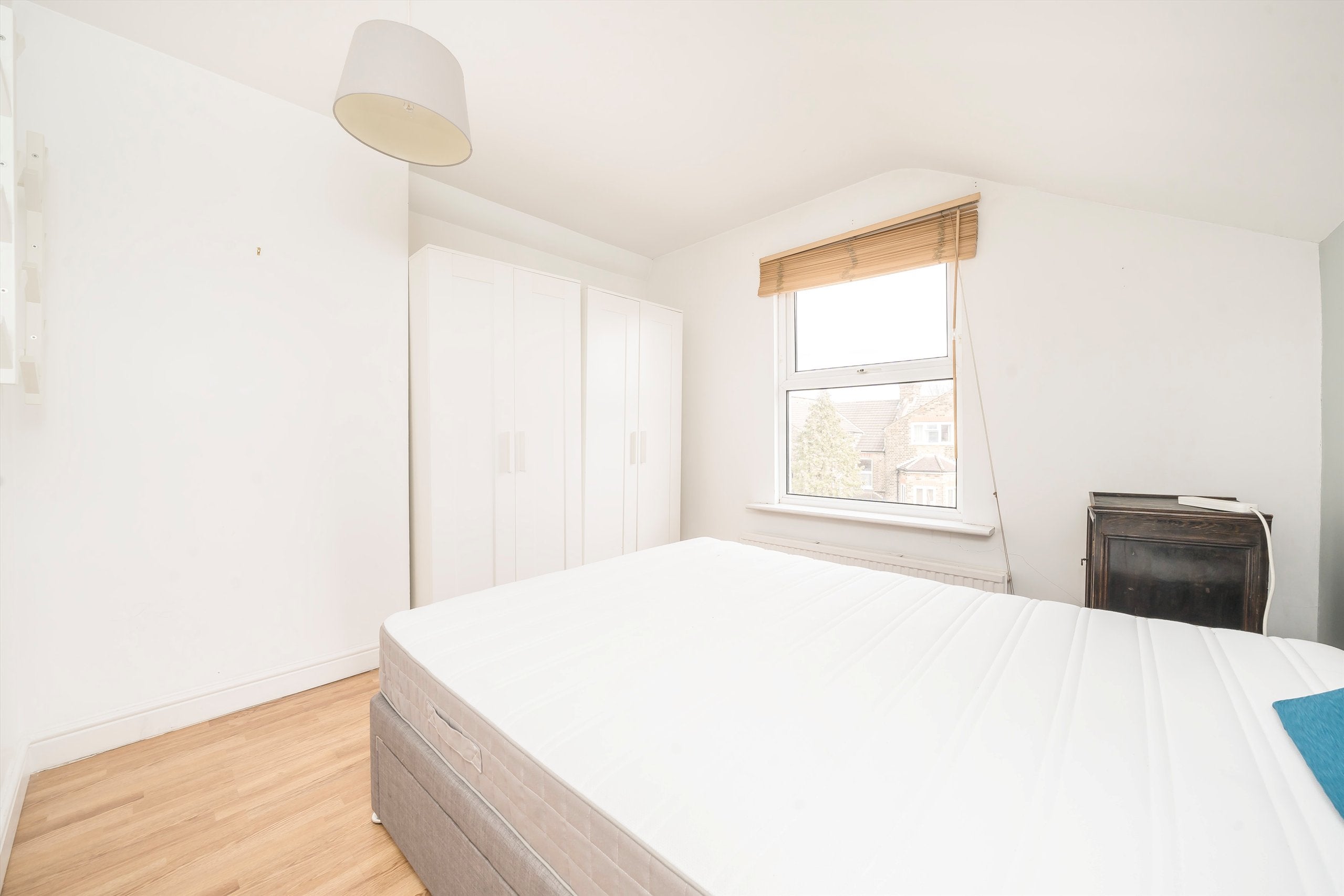 Flat Sellons Avenue in Greater London