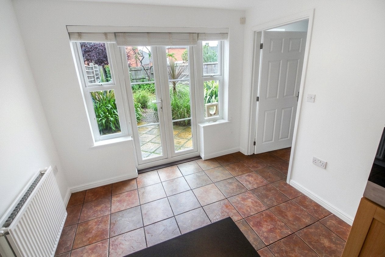 House Rosebay in Wokingham