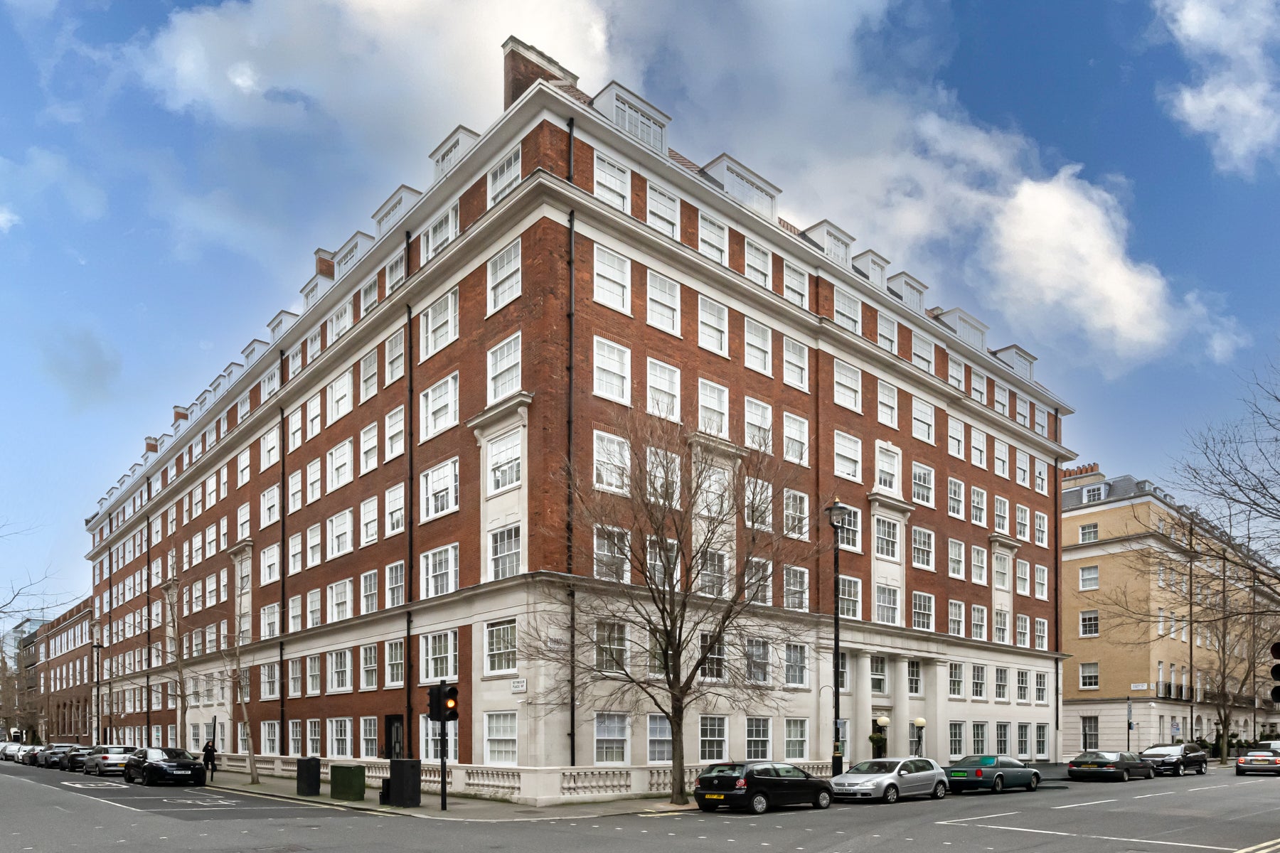Flat Seymour Place in City of Westminster