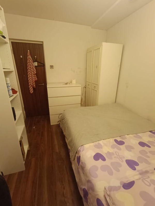 Room Old Montague Street in Greater London