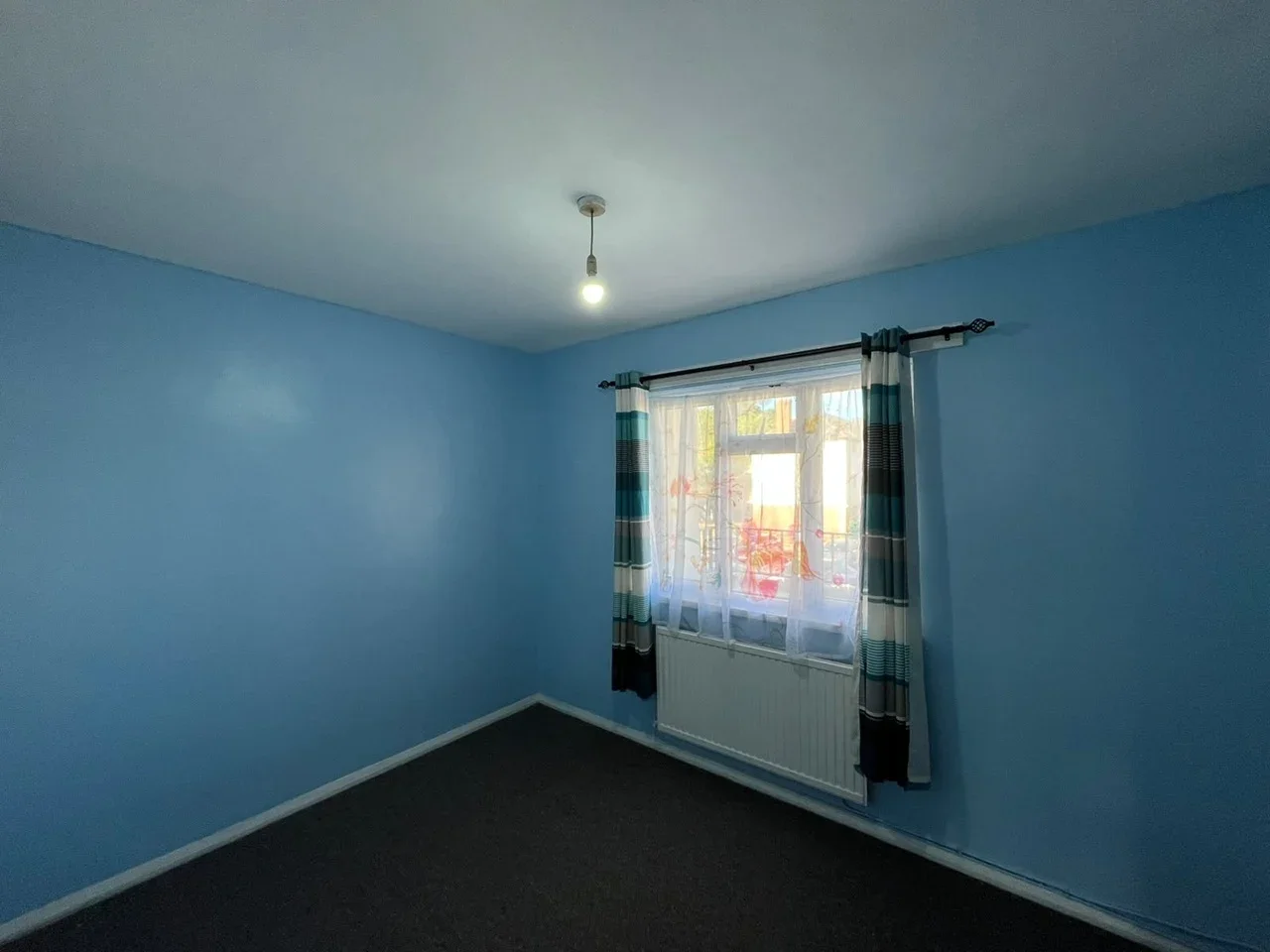 Flat Darrell Close in Slough