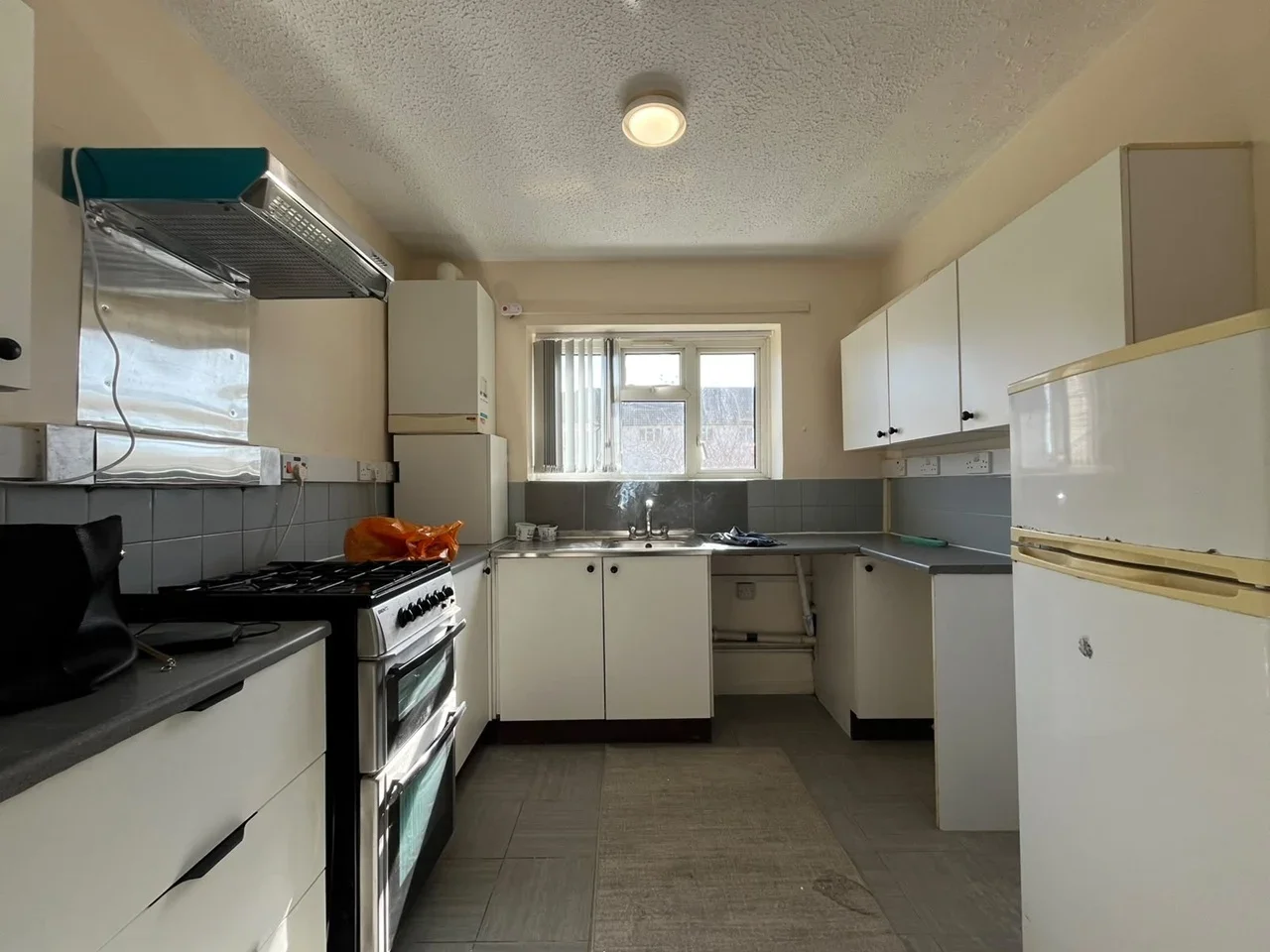 Flat Darrell Close in Slough