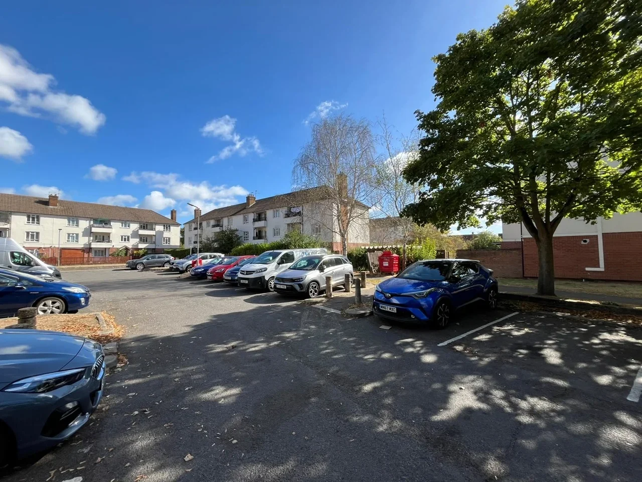 Flat Darrell Close in Slough