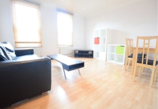 Flat Vassall Road in London