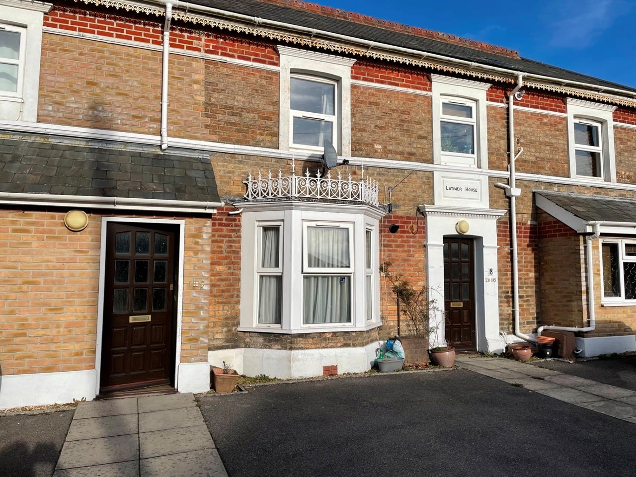 Flat Latimer Road in Bournemouth