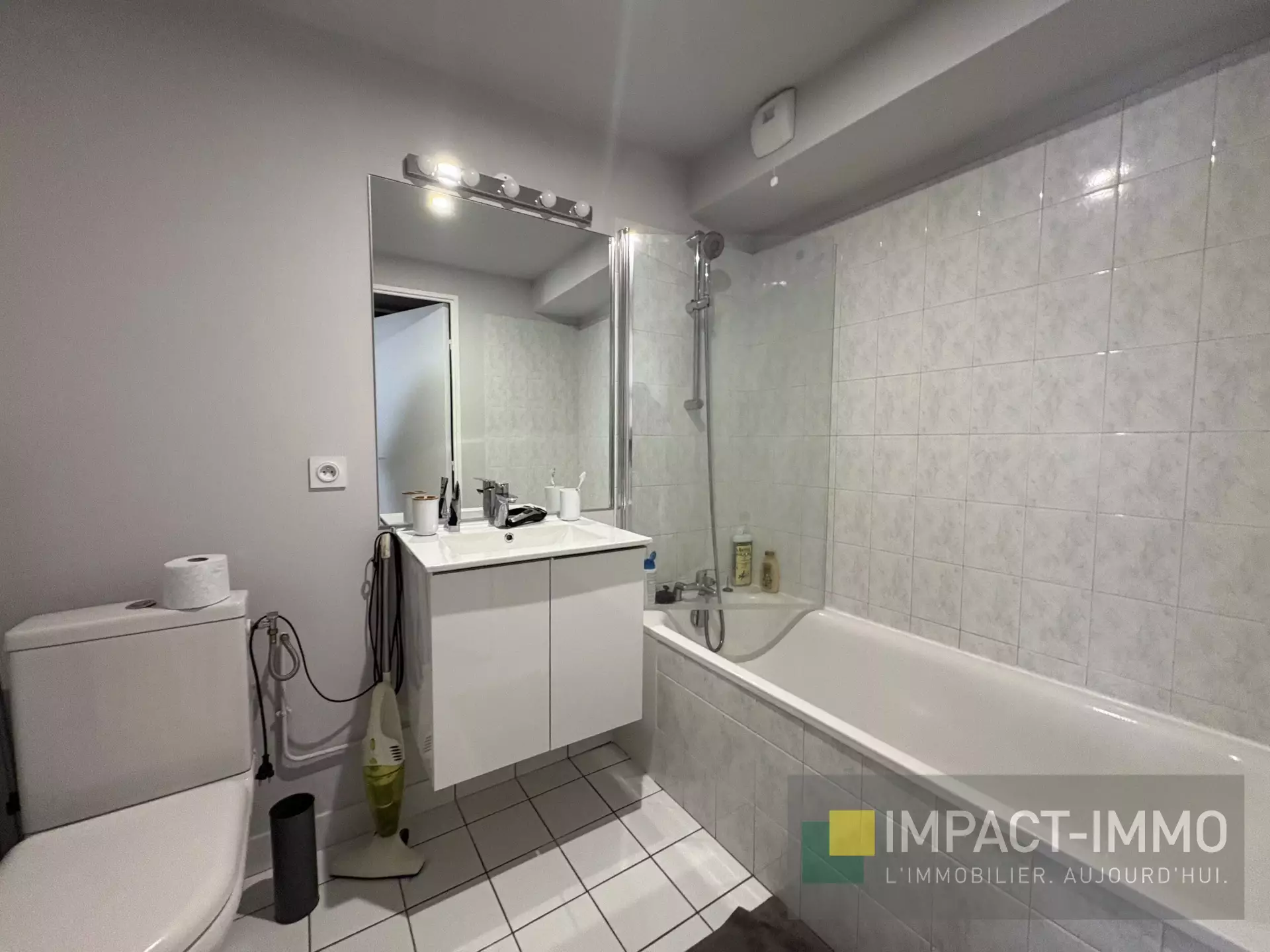 Appartement Rue Jean Jaurès à Levallois-Perret