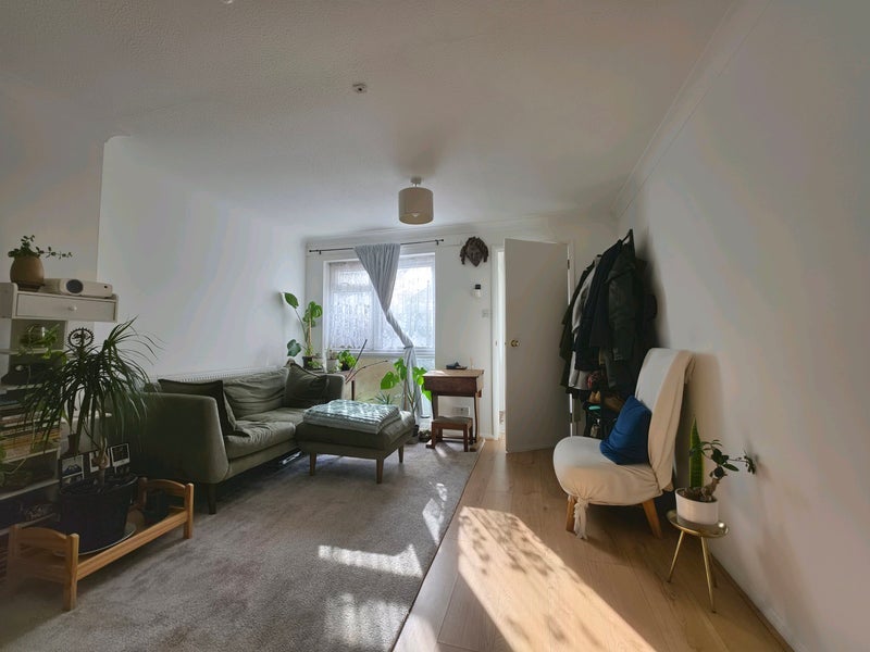 House Aspen Close in Greater London