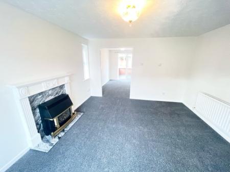 House Davenham Way in Middlewich