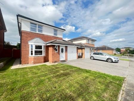 House Davenham Way in Middlewich