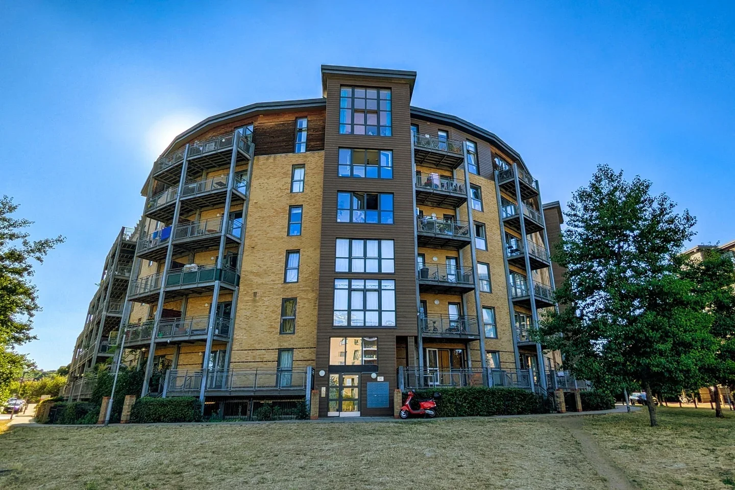 Flat Southwold Road in Greater London