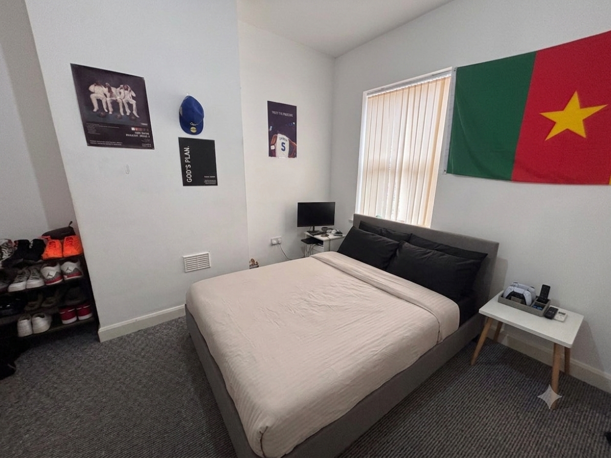 Room Orrel Street in Salford