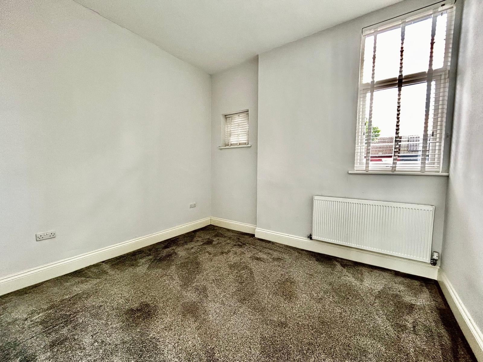 Flat Derby Lane in Liverpool