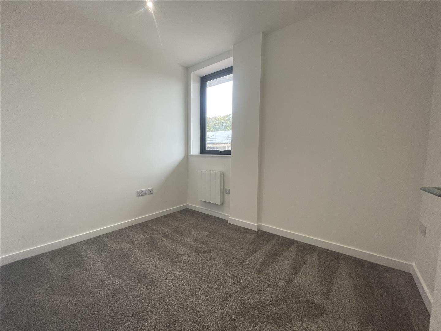 Flat Ashwood Way in Basingstoke and Deane