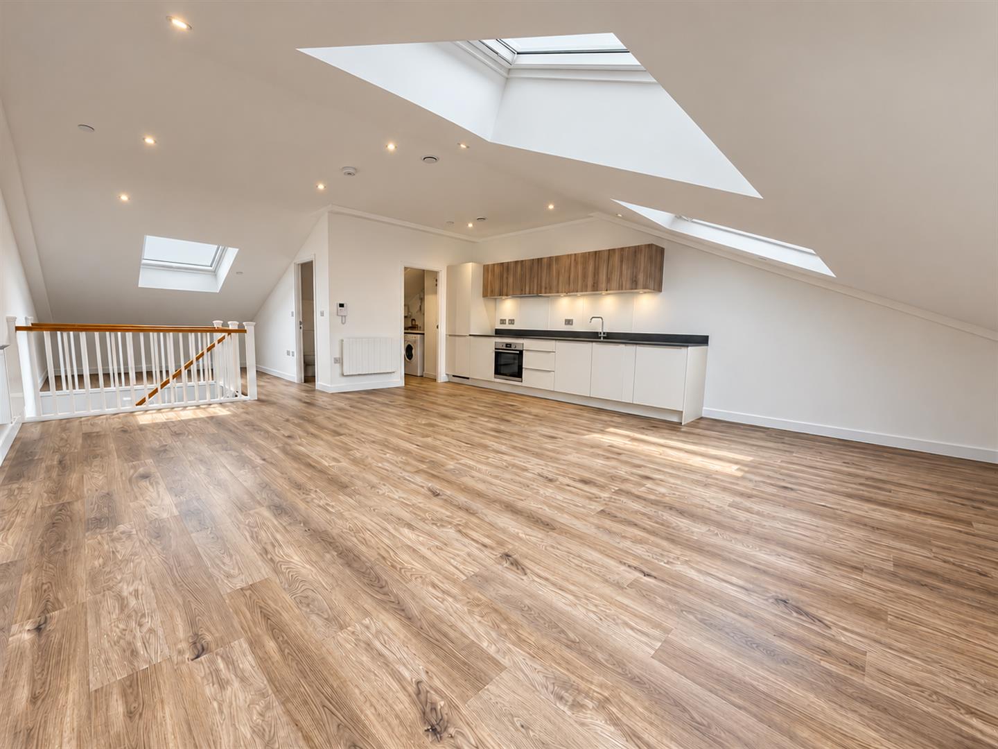 Flat Ashwood Way in Basingstoke and Deane