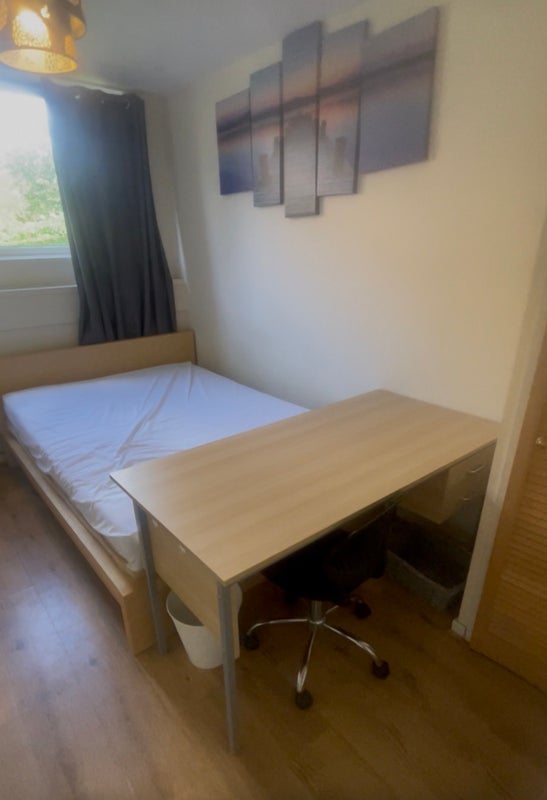 Flat Windsor Terrace in Glasgow