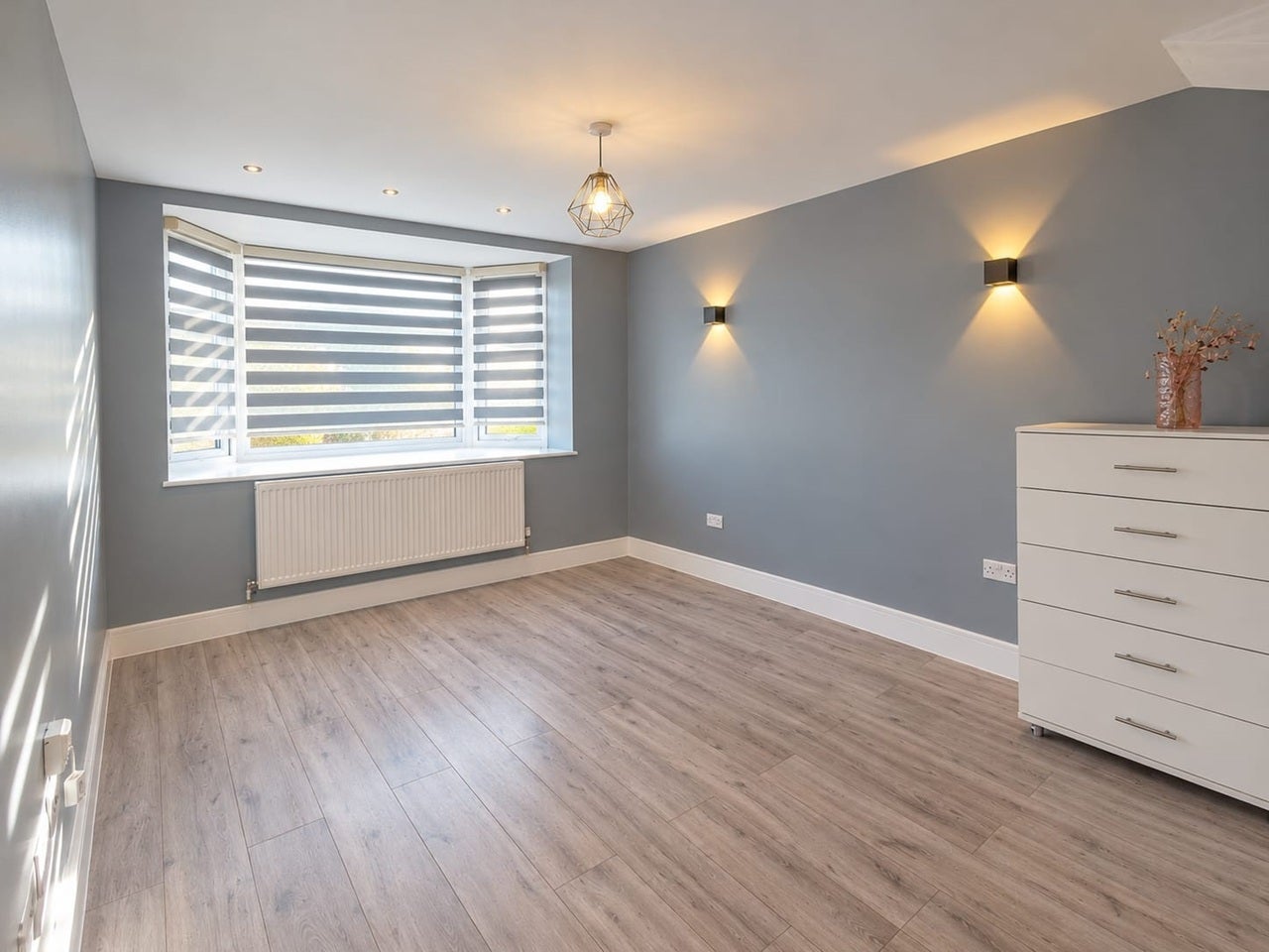 Flat Purbeck Road in Greater London