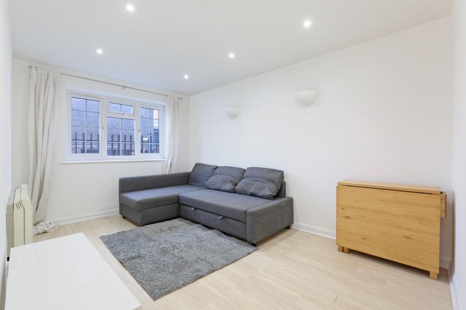 Flat Havil Street in Greater London