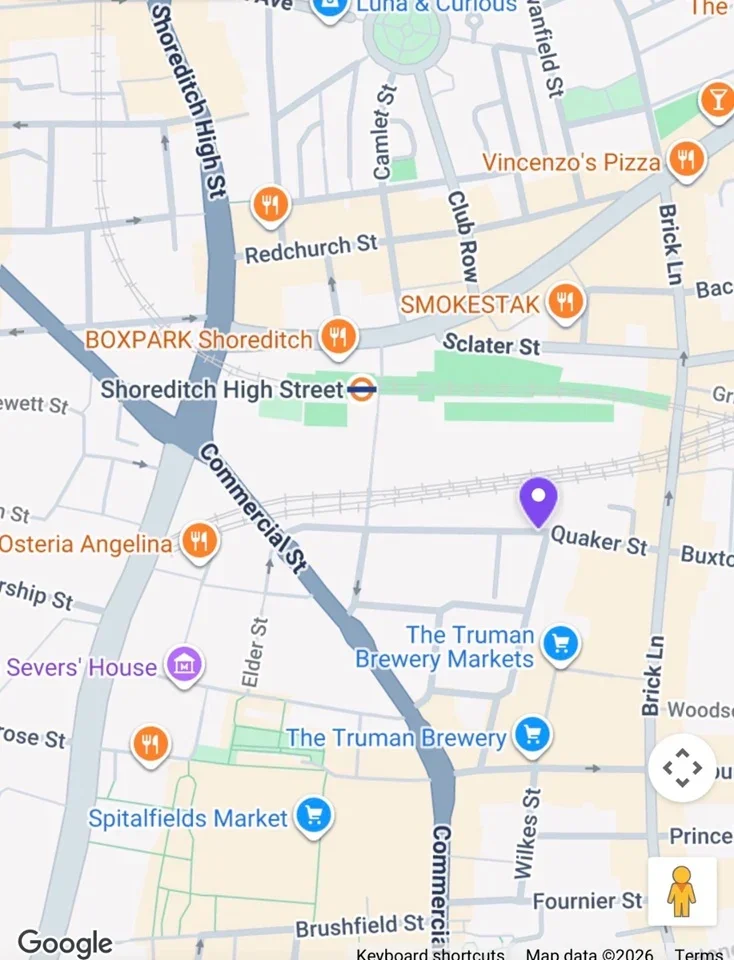 Flat Quaker Street in Greater London