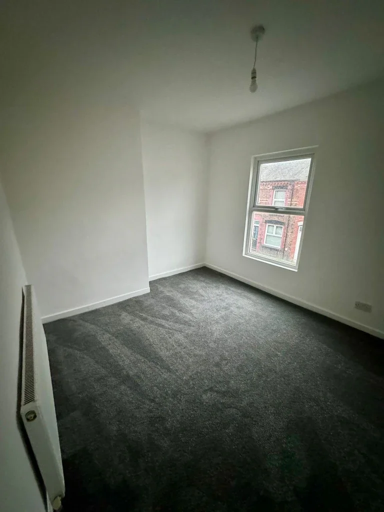 Flat Wilburn Street in Liverpool