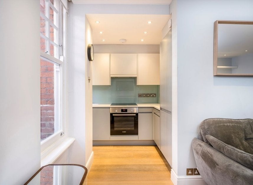 Flat Culford Gardens in Greater London