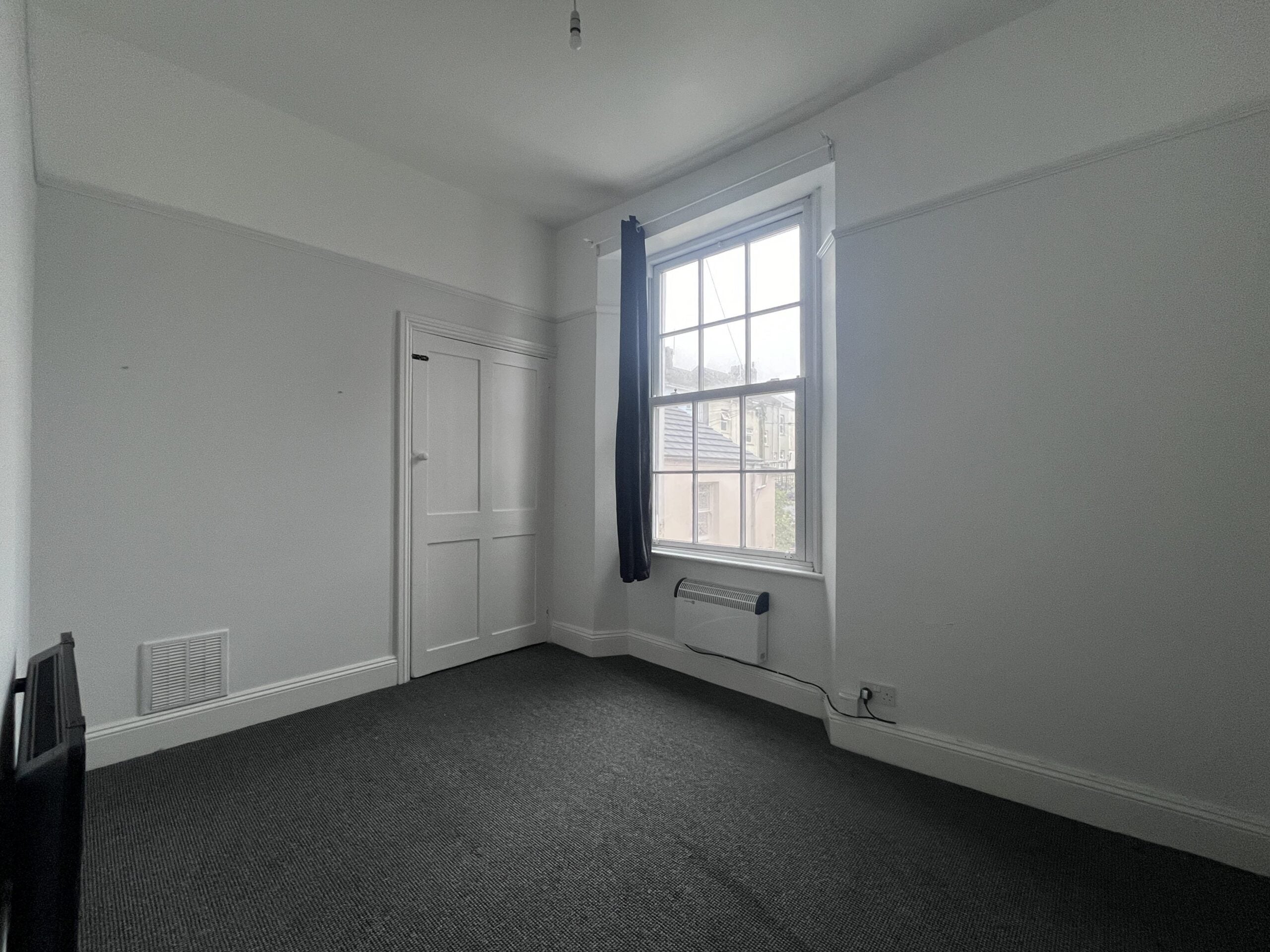 Flat Wyndham Street West in Plymouth