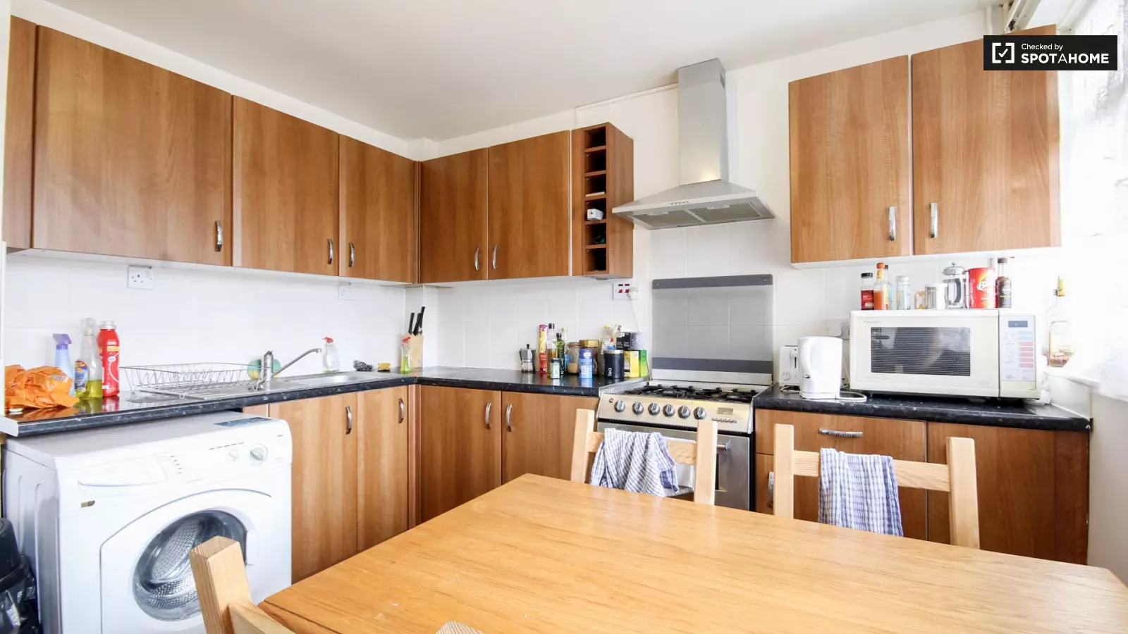Flat Cornwood Drive in Greater London