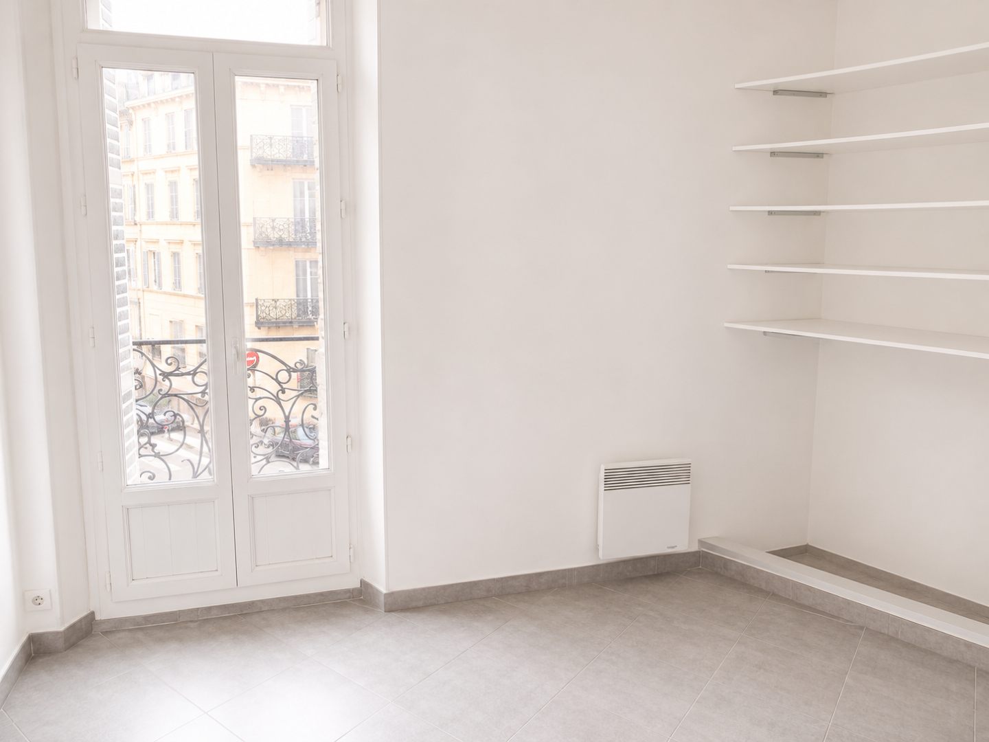 Appartement Place du 4 Septembre à Marseille