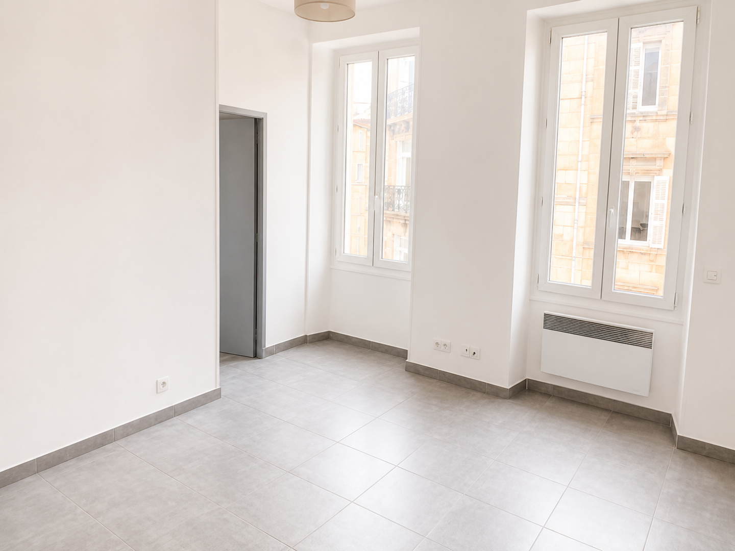Appartement Place du 4 Septembre à Marseille