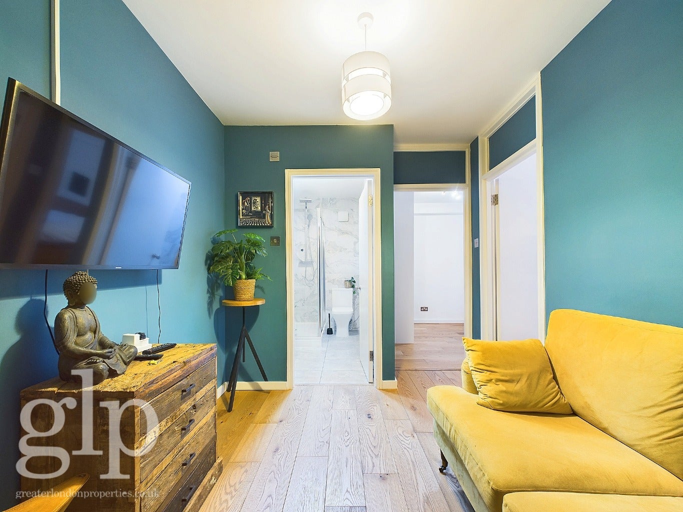 Flat Tavistock Place in Greater London