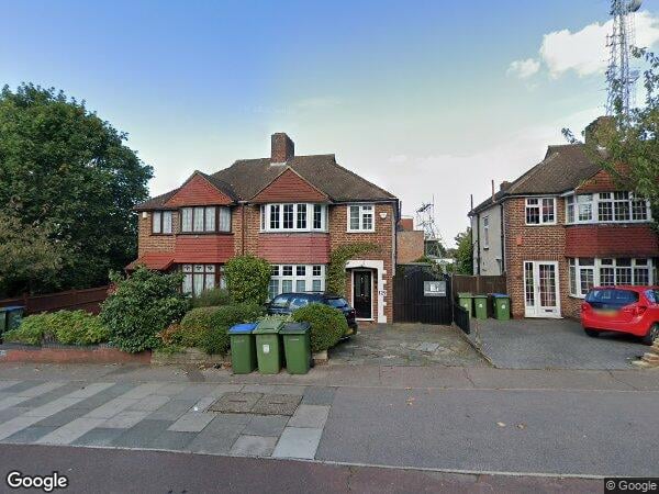 Flat Shooters Hill in Greater London
