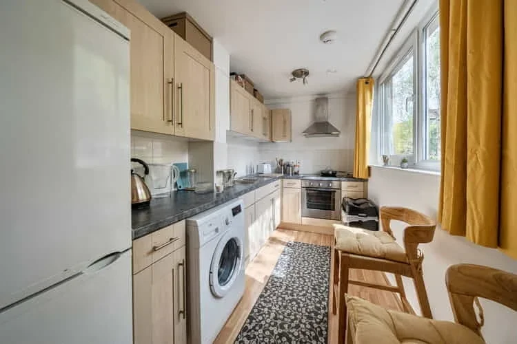 Flat Matthias Road in Greater London