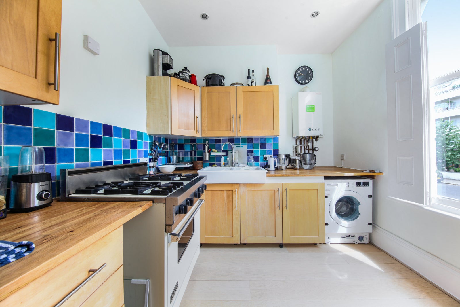 Flat St Albans Road in Greater London