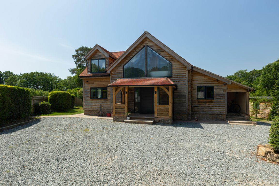 House How Green Lane in Sevenoaks