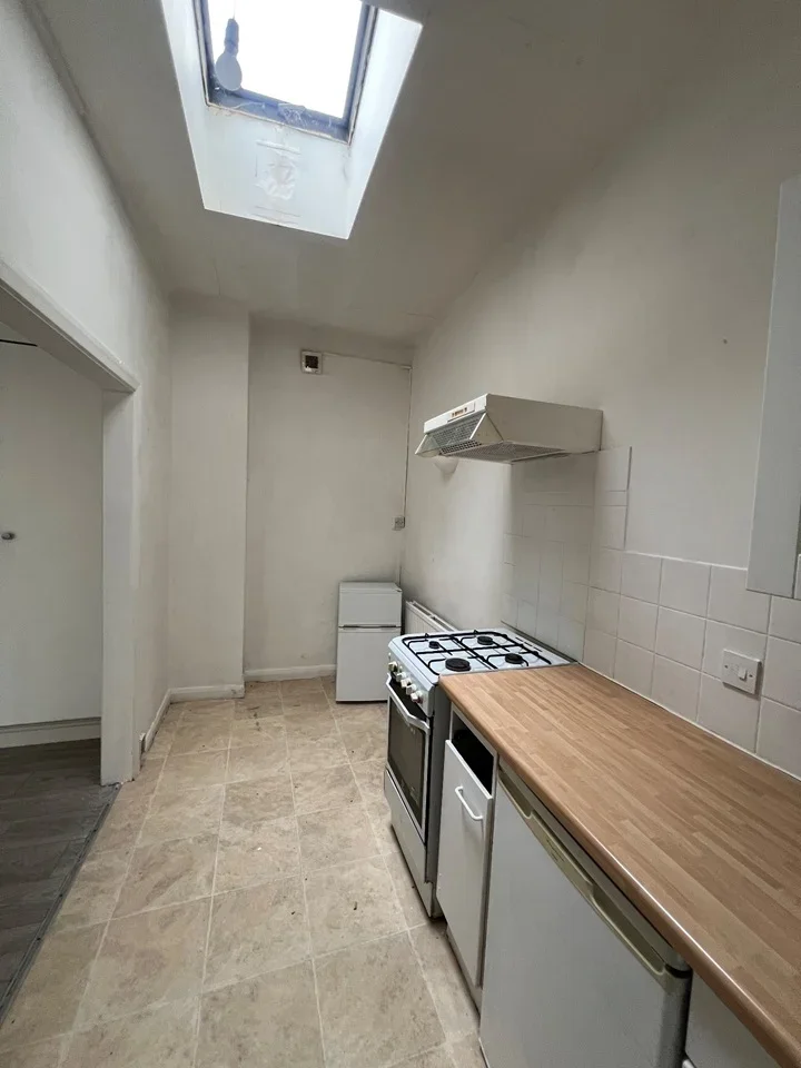 Flat Ravensbourne Road in Greater London