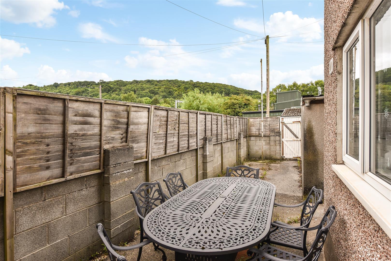Flat Meadow Street in Pontypridd