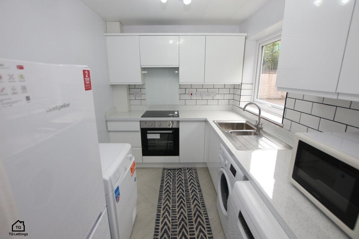 Flat Palatine Road in Manchester