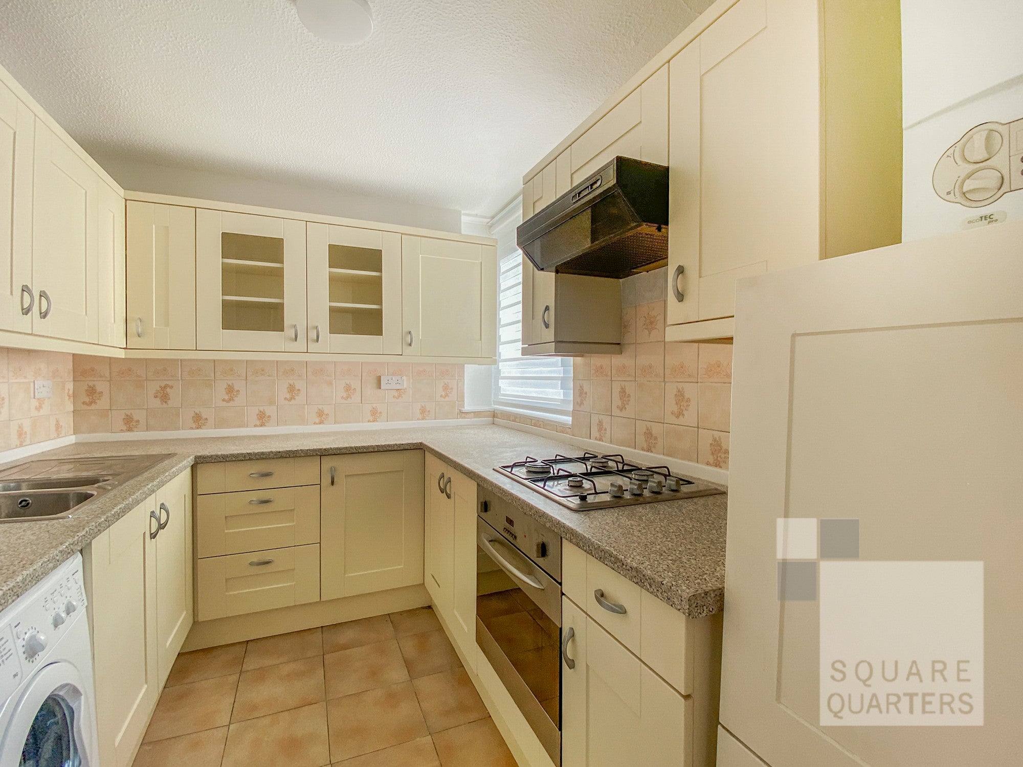 Flat Chillingworth Road in Greater London